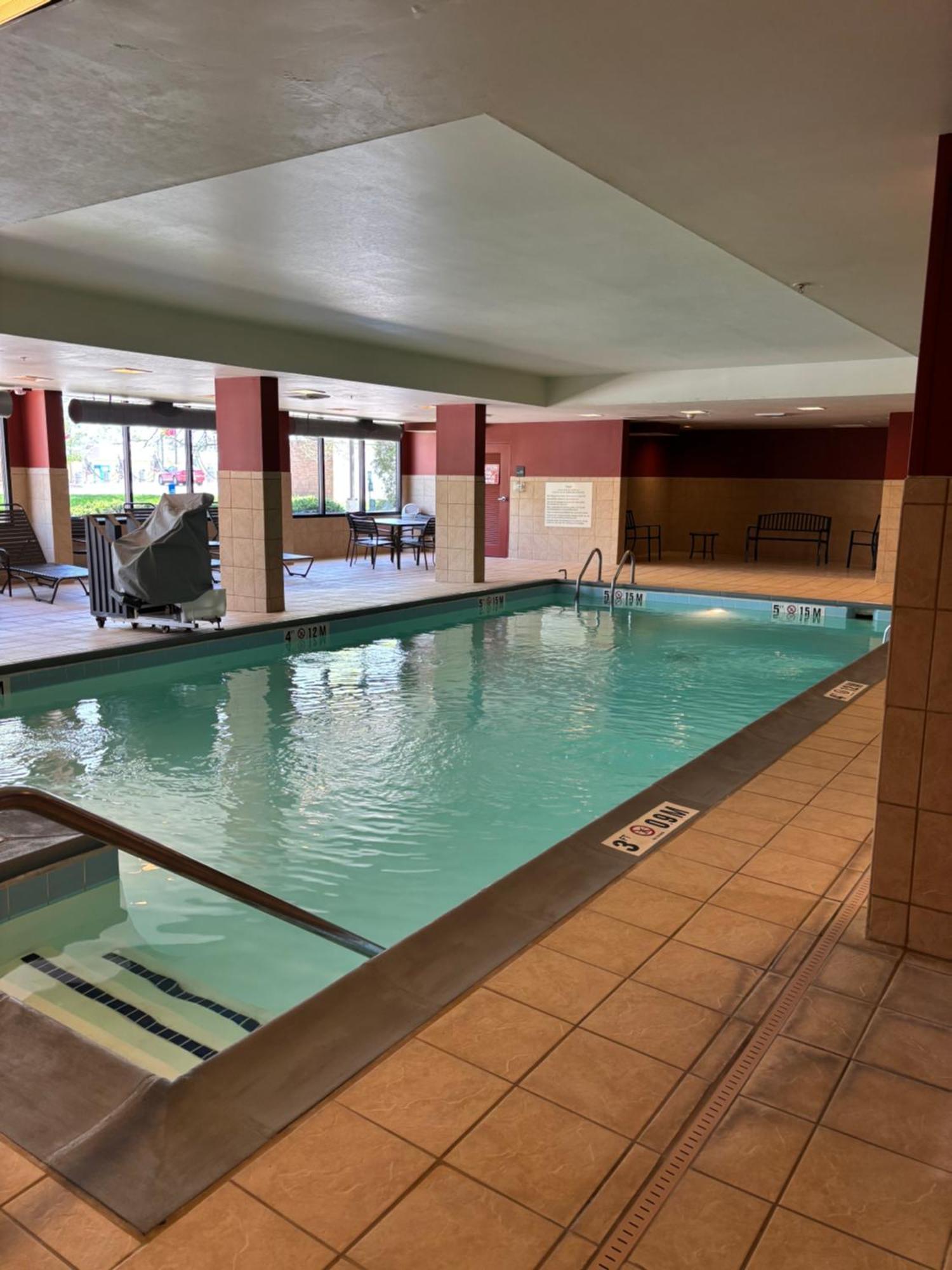 Hampton Inn Lafayette Extérieur photo